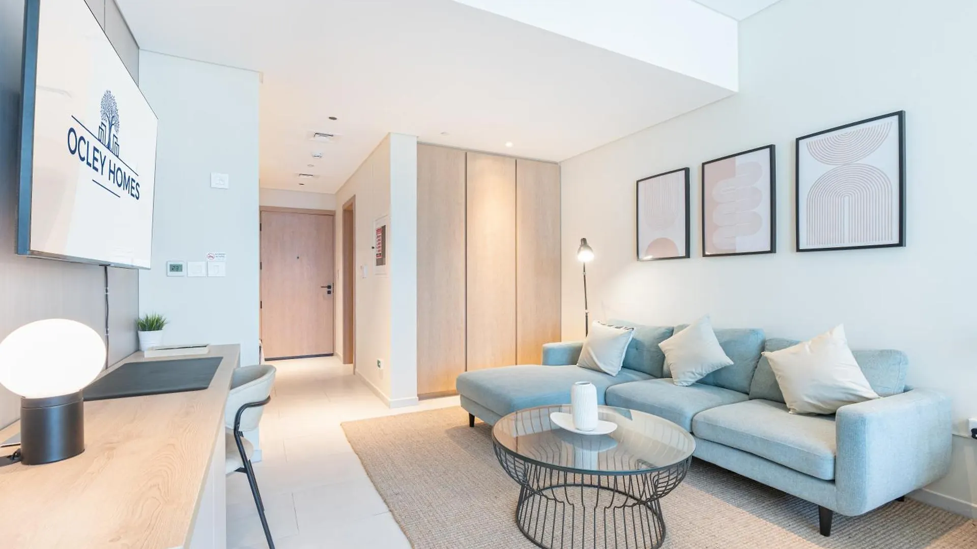 Upgraded Home With Prime Burj Khalifa Views Dubai
